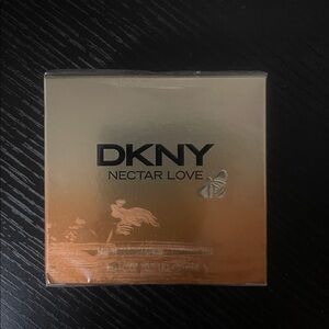 DKNY Nectar Love Perfume